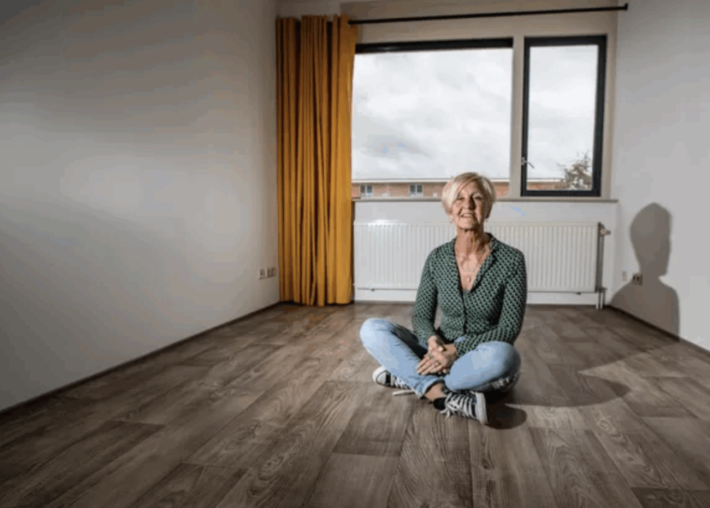 kamer te huur en daar midden in zit Dorothy den Boer